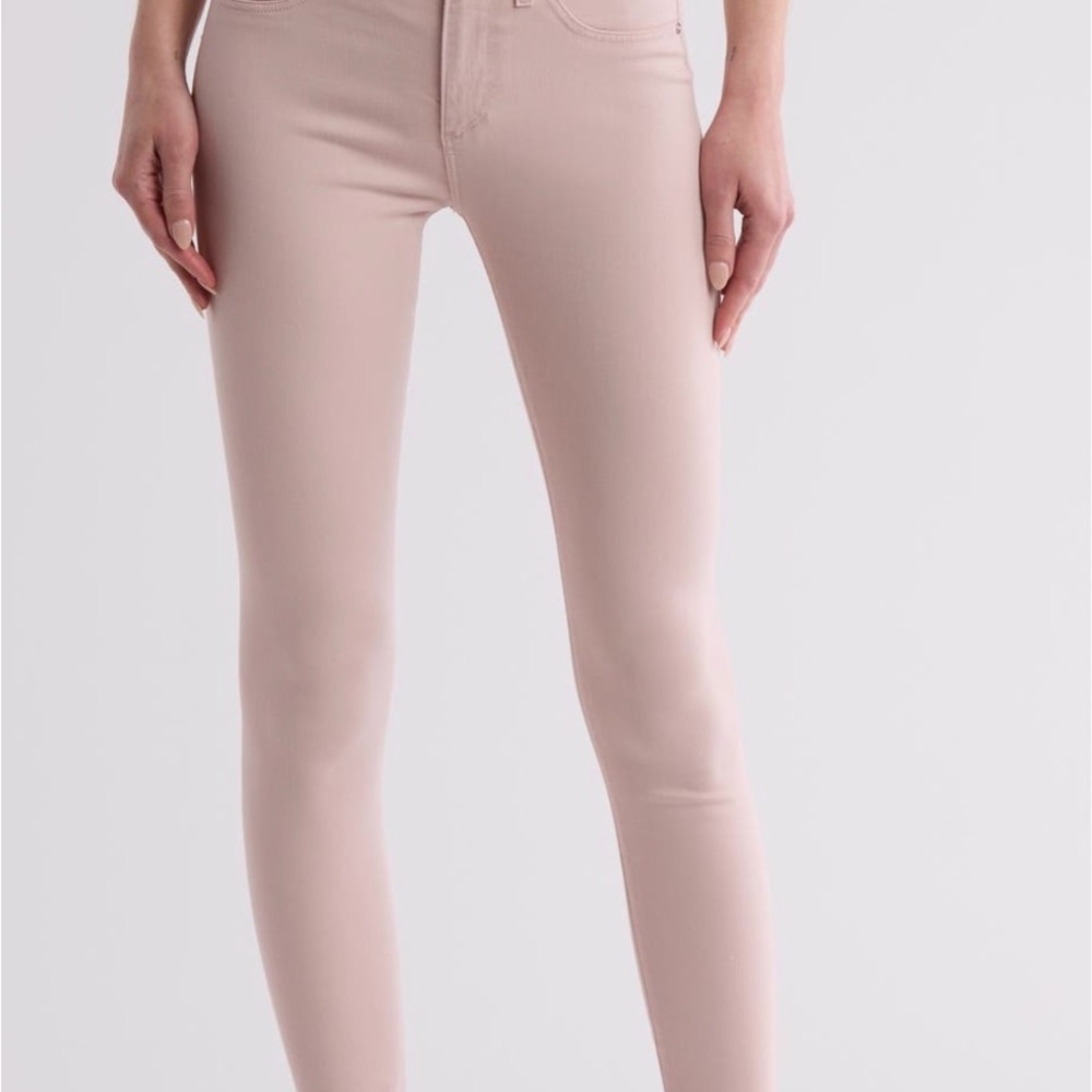 AG Farrah Skinny- Size 25 NWT $80
